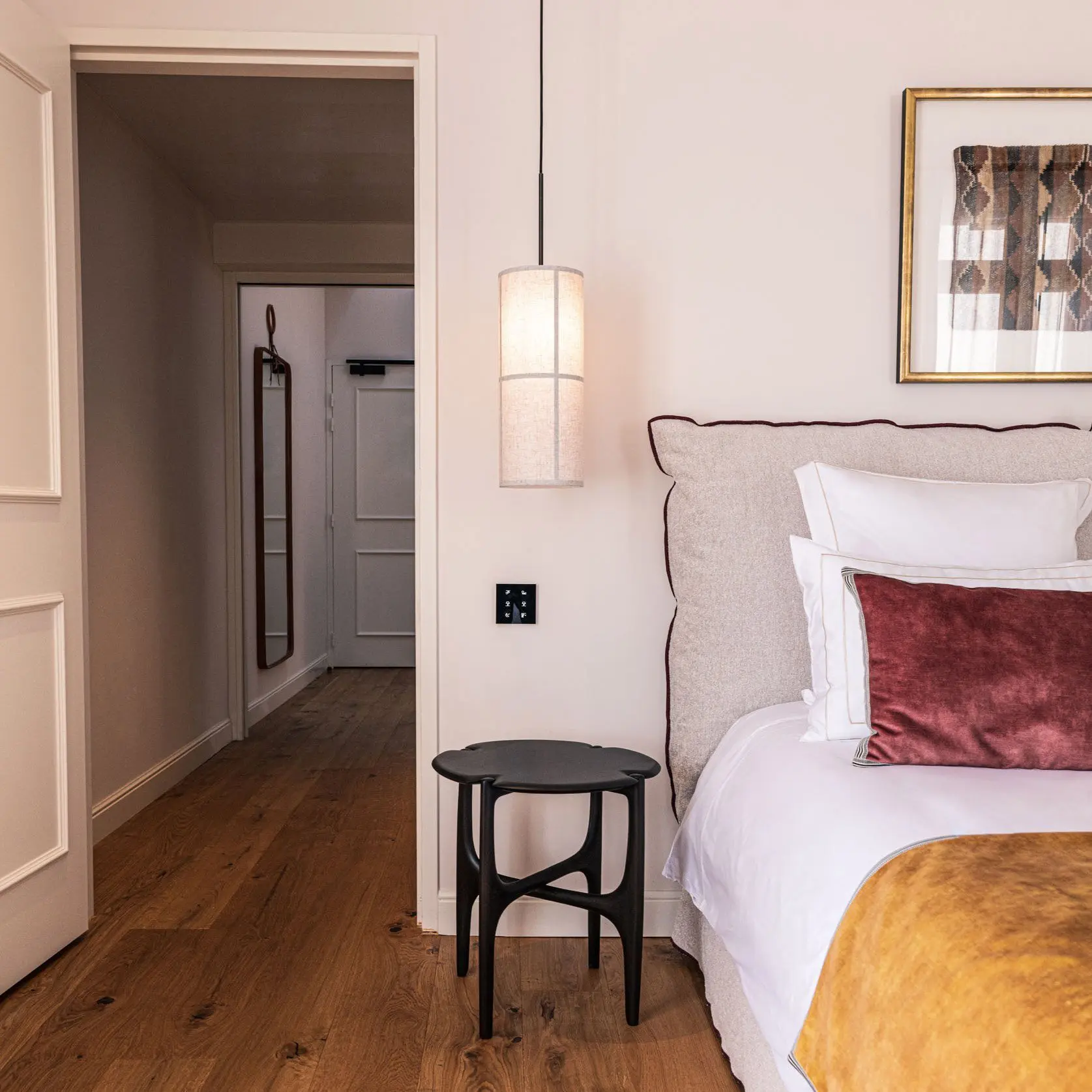 Comfortable room — Hotel Le Mosaïque Narbonne